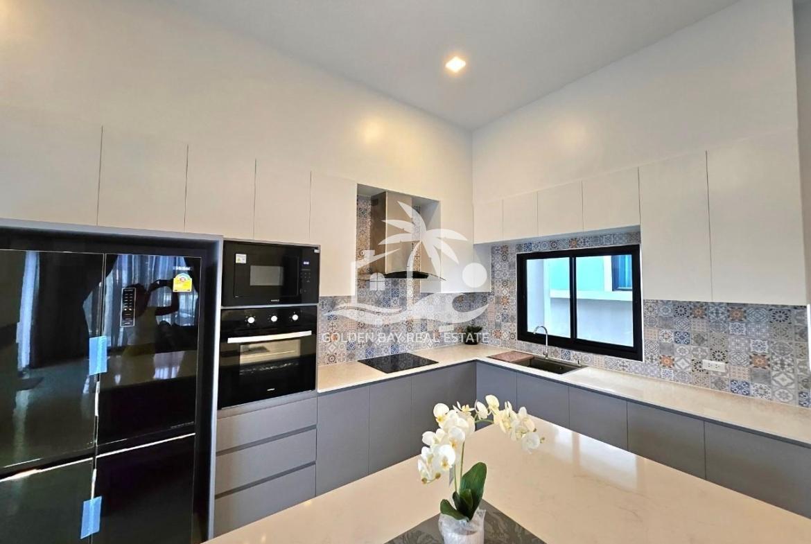 Private Pool Villas – East Pattaya