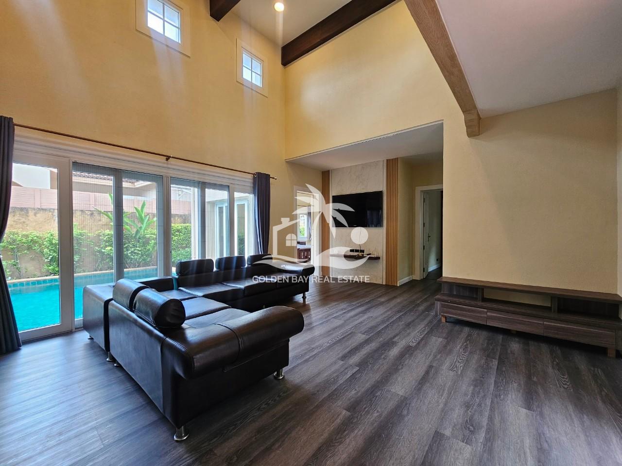 Silk Road Place – East Pattaya