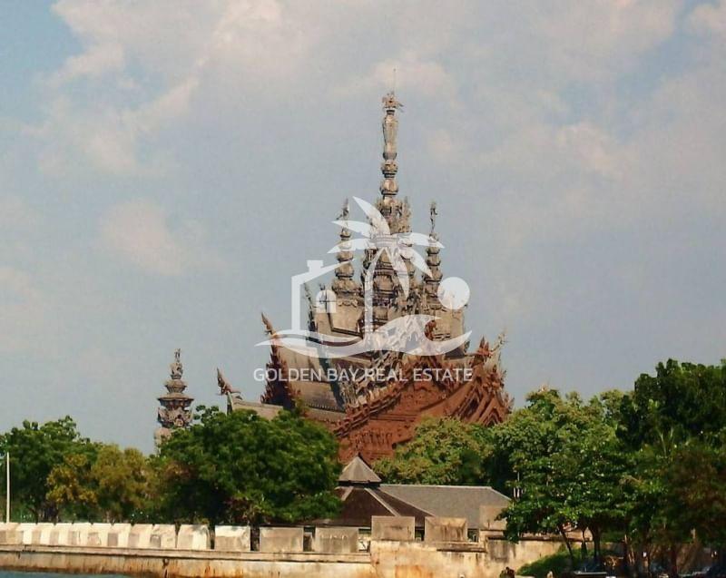 Baan Plai Haad – Wongamat