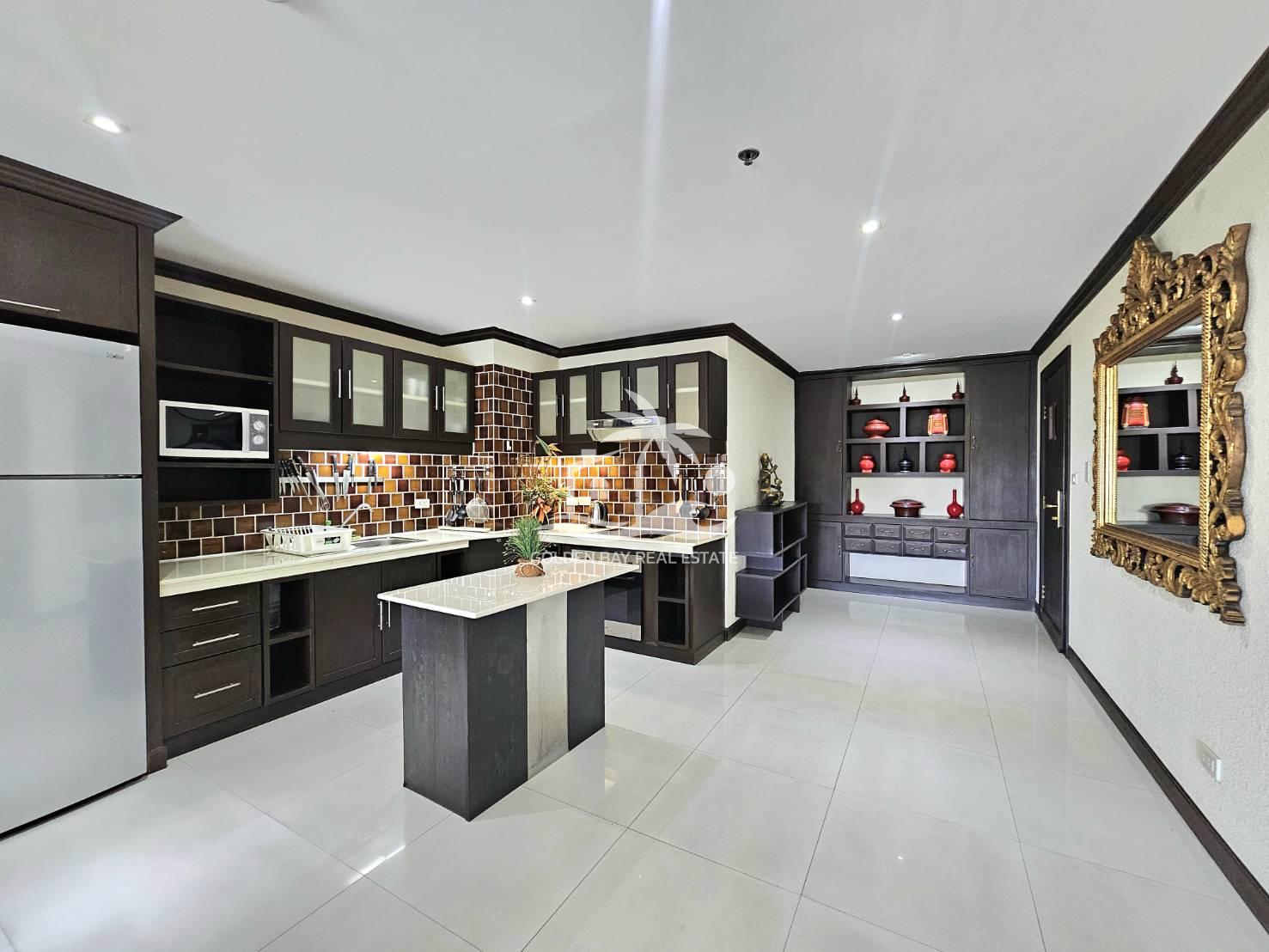 1589680_0 Nirvana Place – Pratumnak Hill