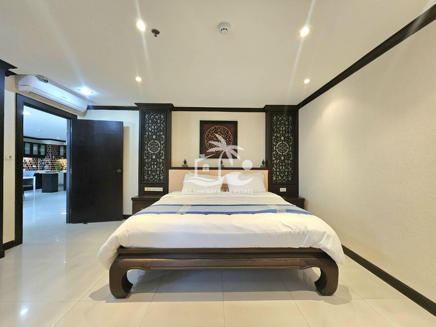 1589690_0 Nirvana Place – Pratumnak Hill