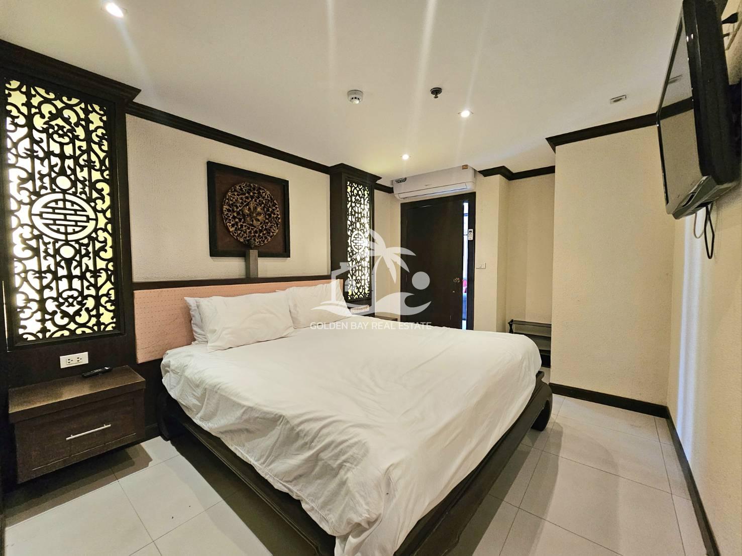 1589693_0 Nirvana Place – Pratumnak Hill