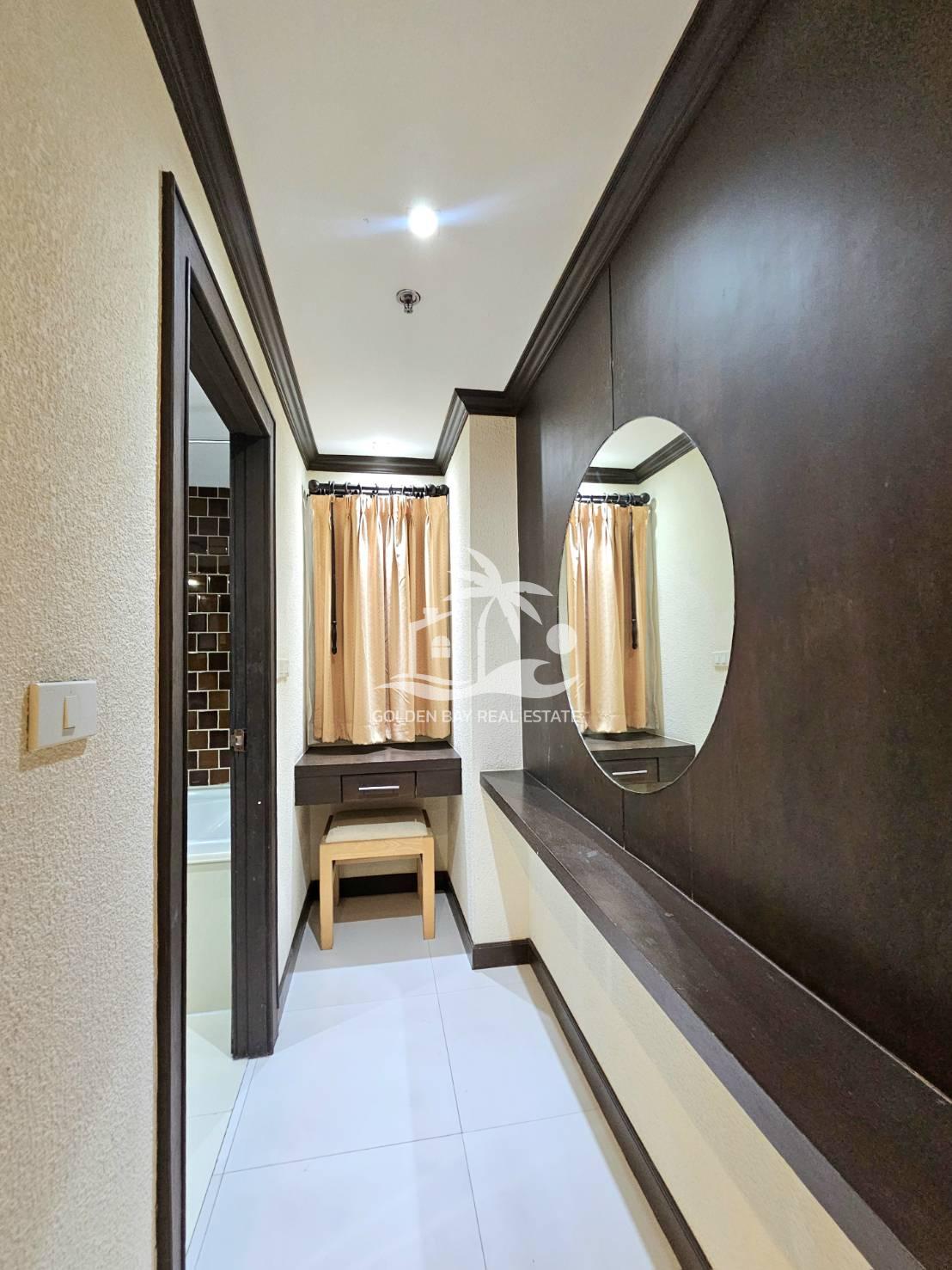 1589697_0 Nirvana Place – Pratumnak Hill