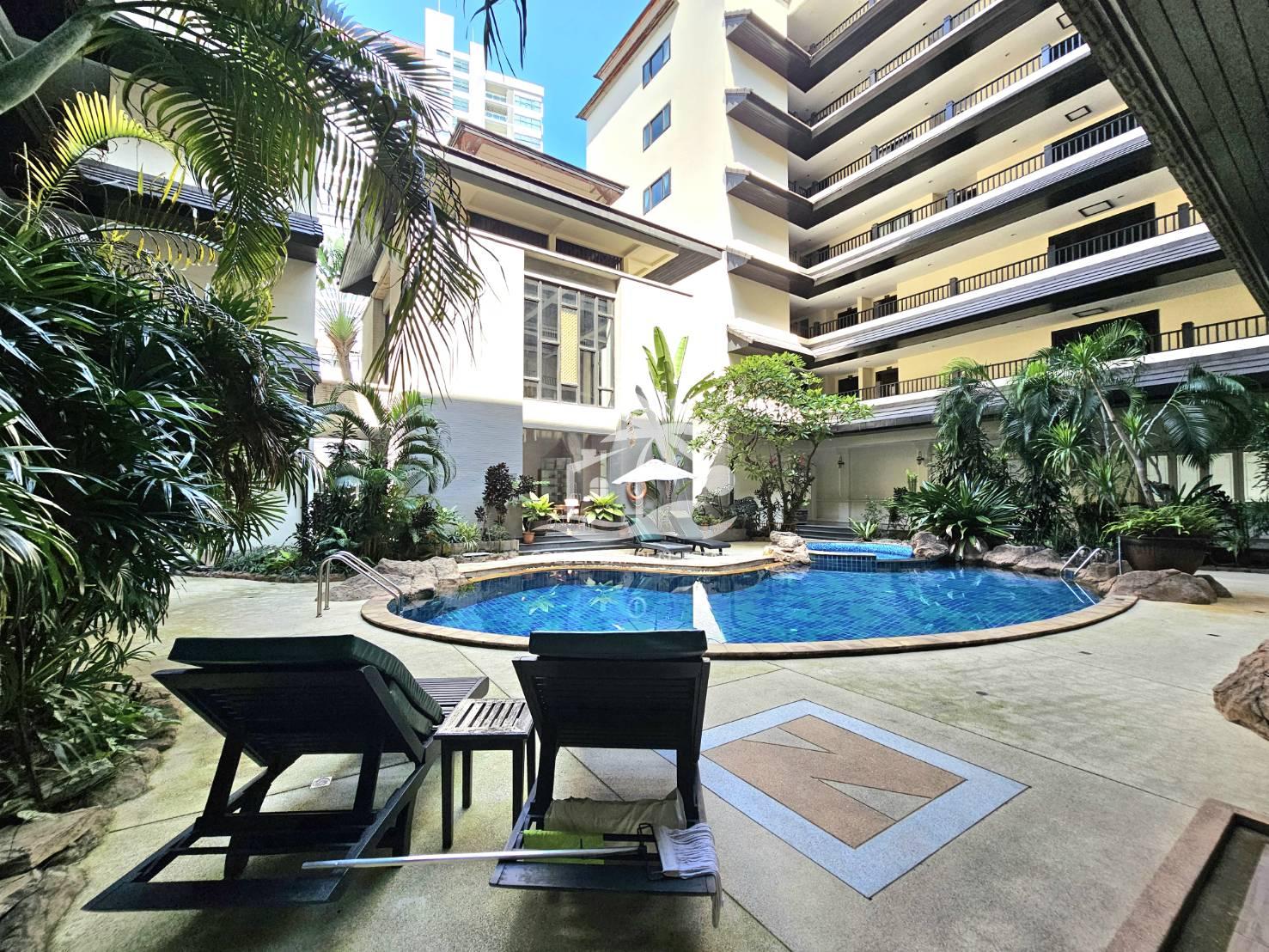 1589698_0 Nirvana Place – Pratumnak Hill