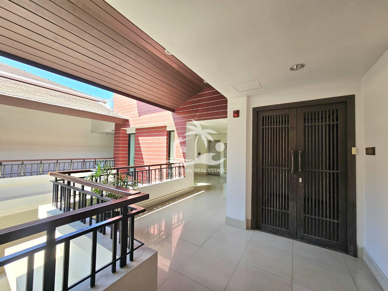 1595839_0 Prime Suites – Pattaya City