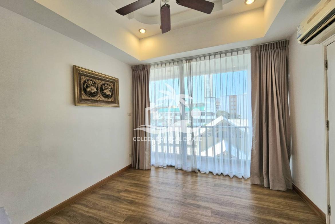 Coconut Beach – Jomtien