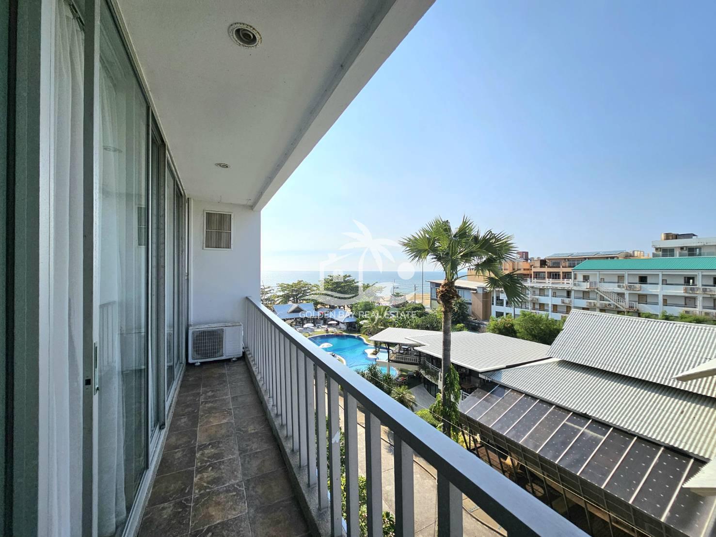 Coconut Beach – Jomtien