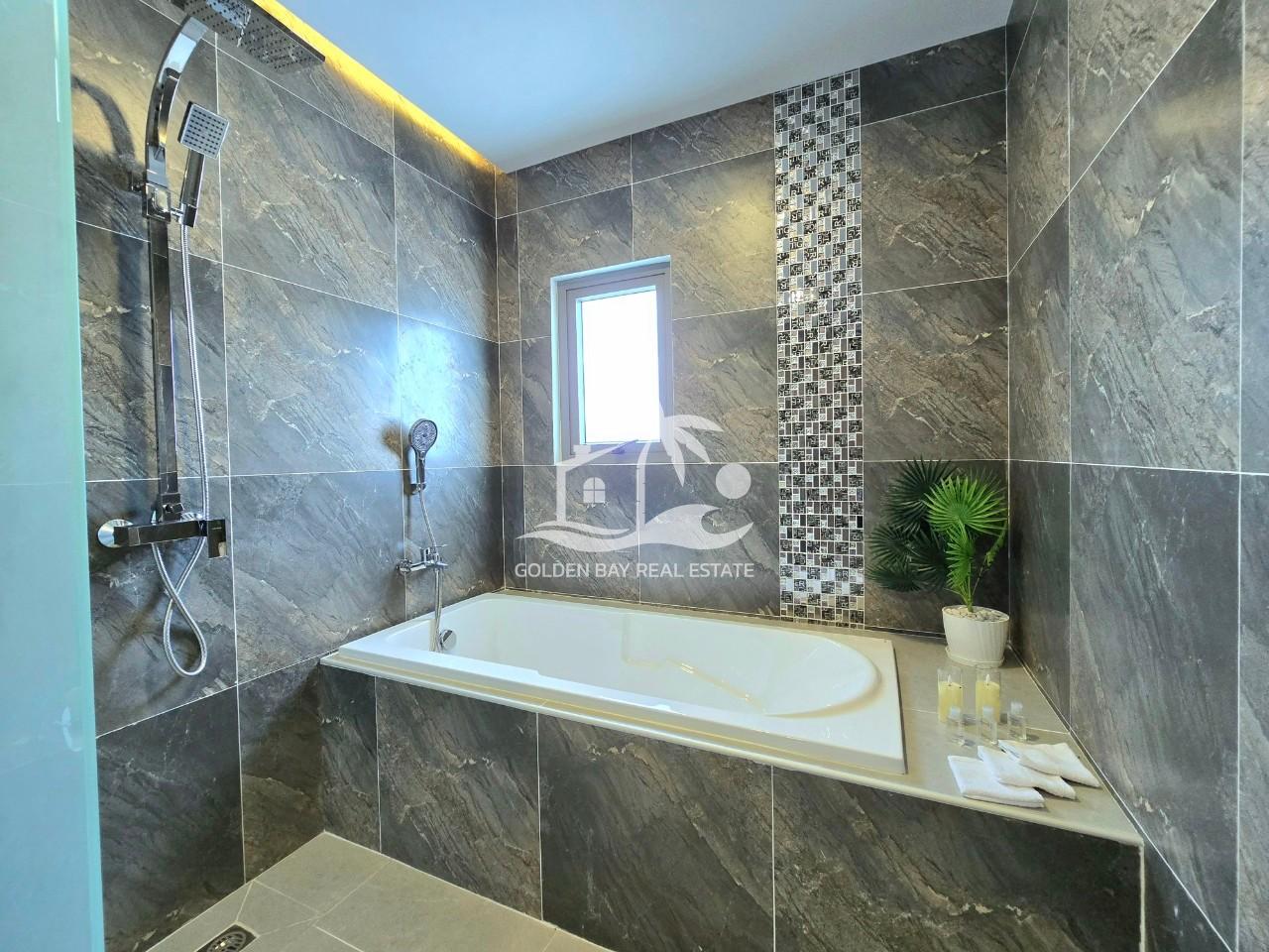 Luxury Pool Villa – Huay Yai