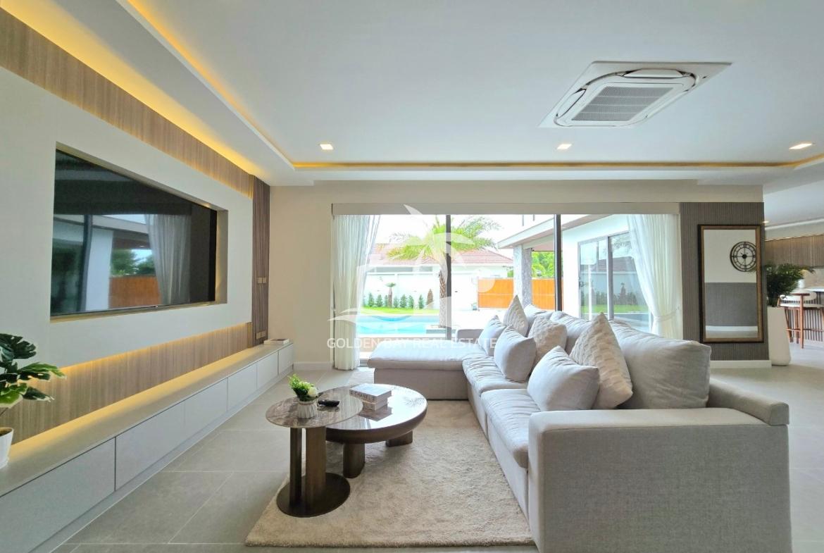 Luxury Pool Villa – Huay Yai