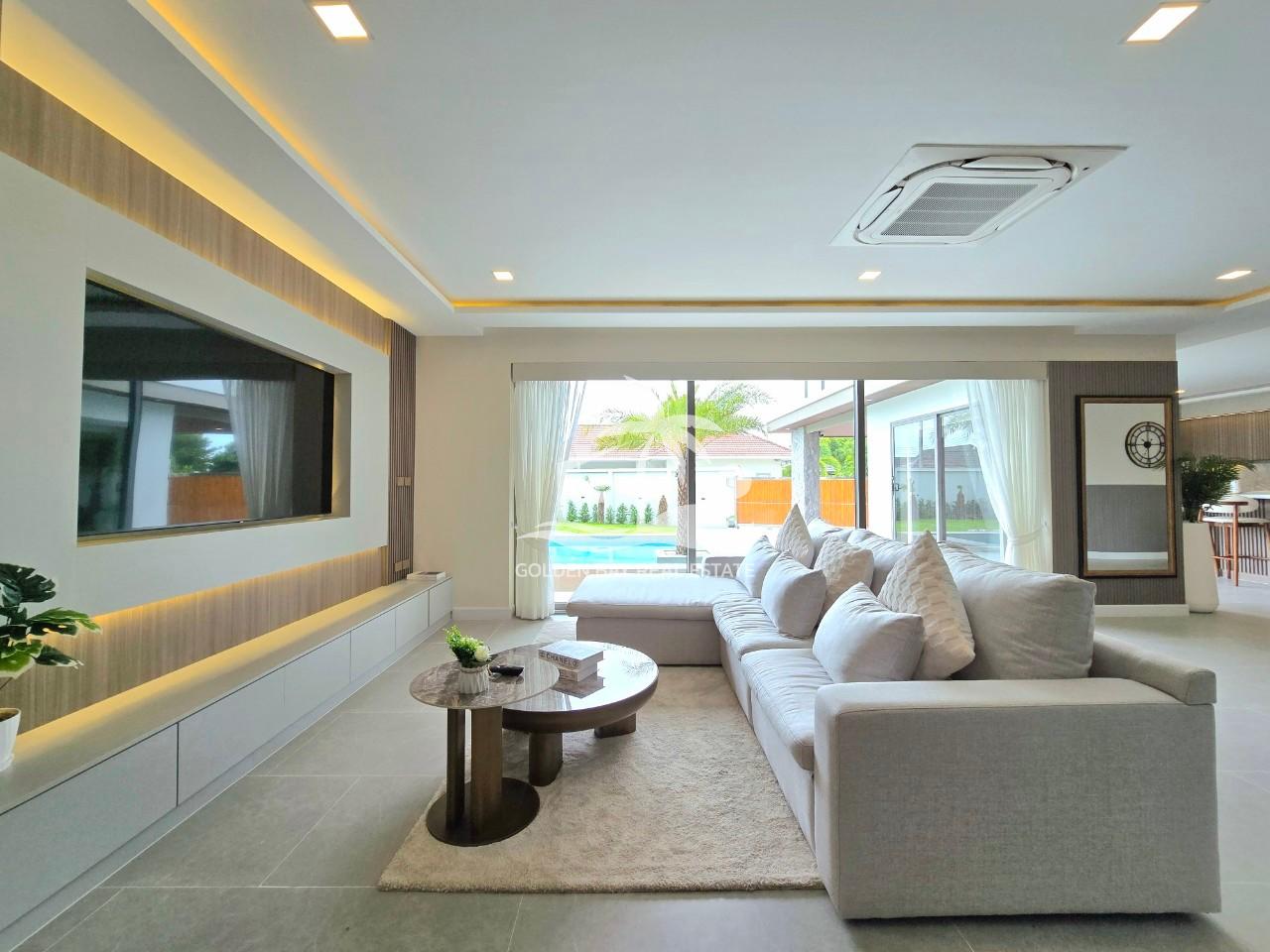 Luxury Pool Villa – Huay Yai