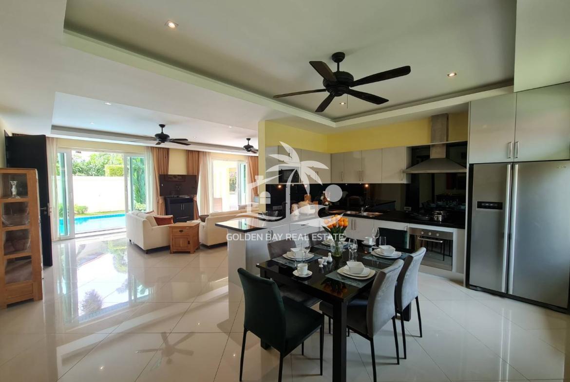 Whispering Palms – East Pattaya