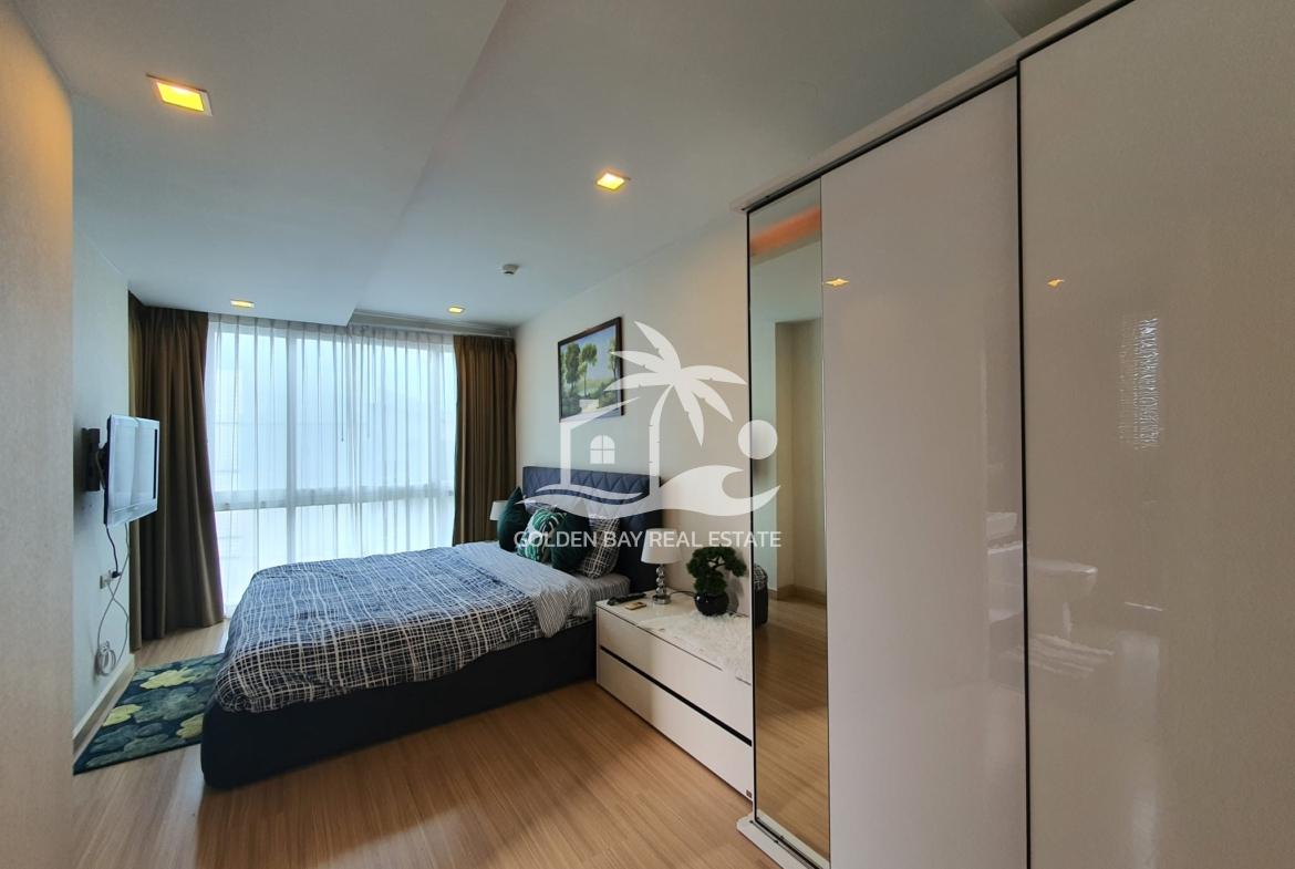 Apus – Pattaya City