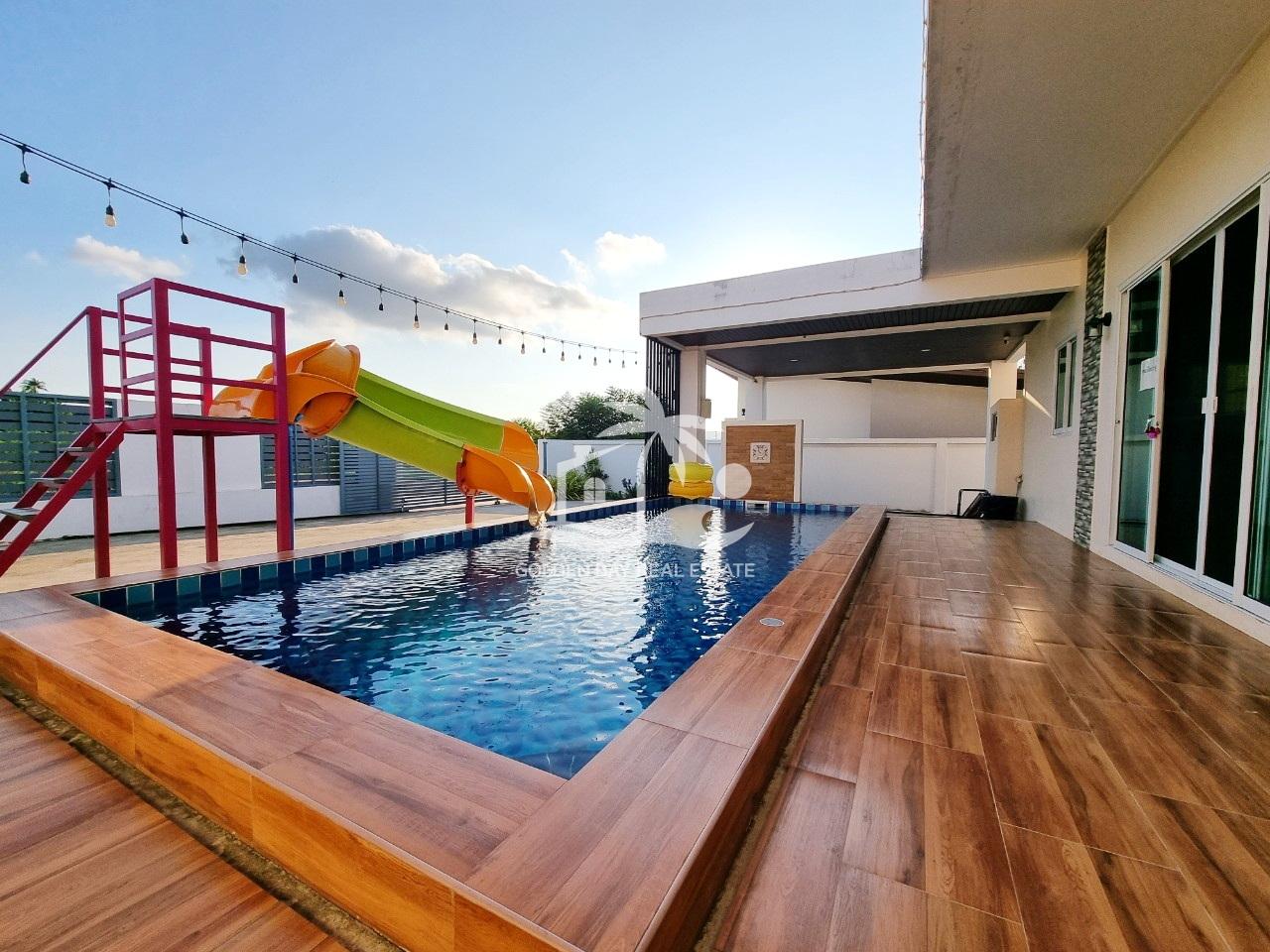Private Pool Villa – Bang Saray