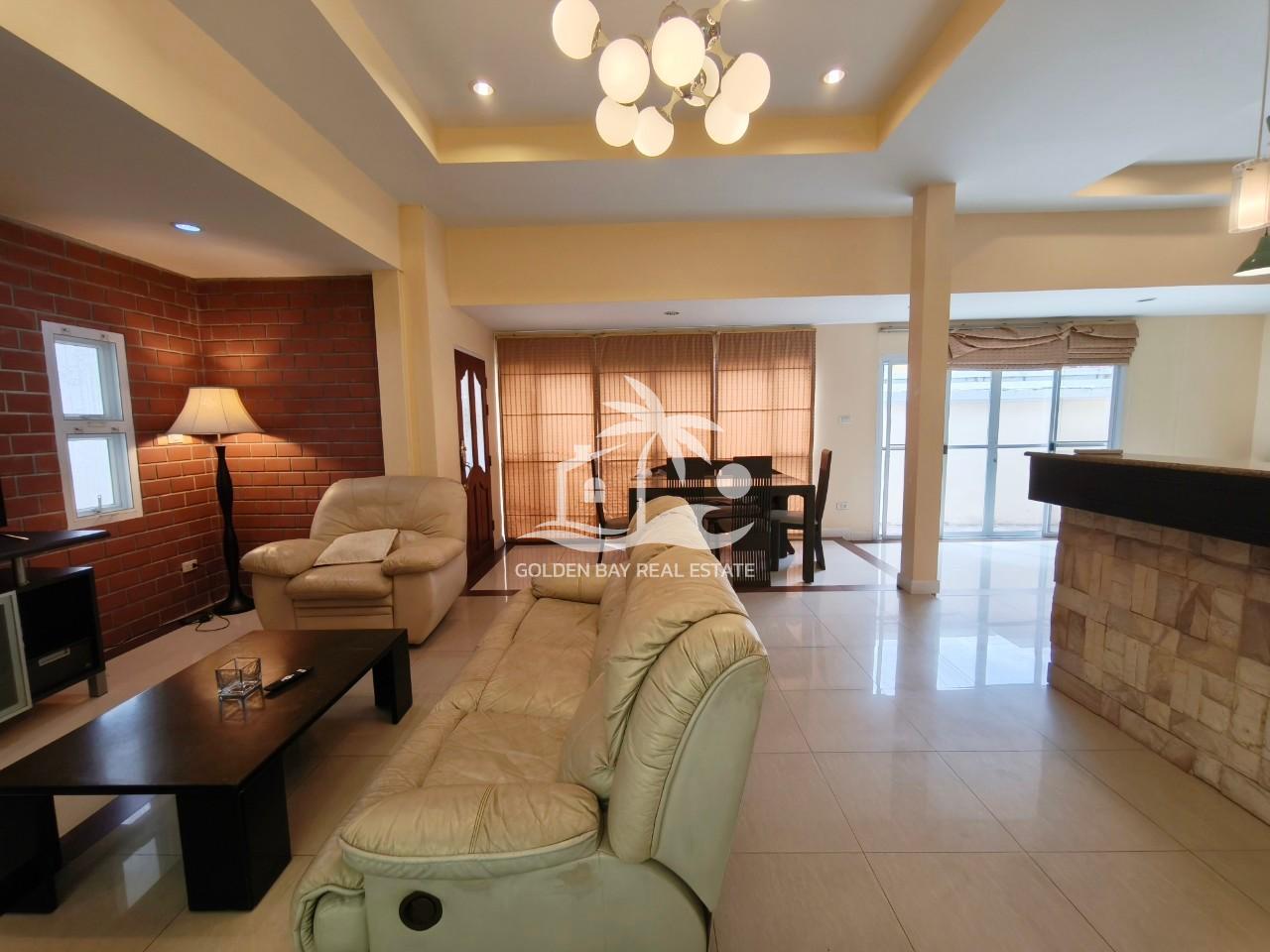 Jomtien Palace – Jomtien