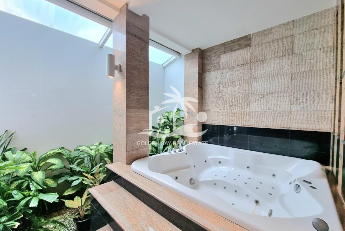 Baan Talay – Bang Saray