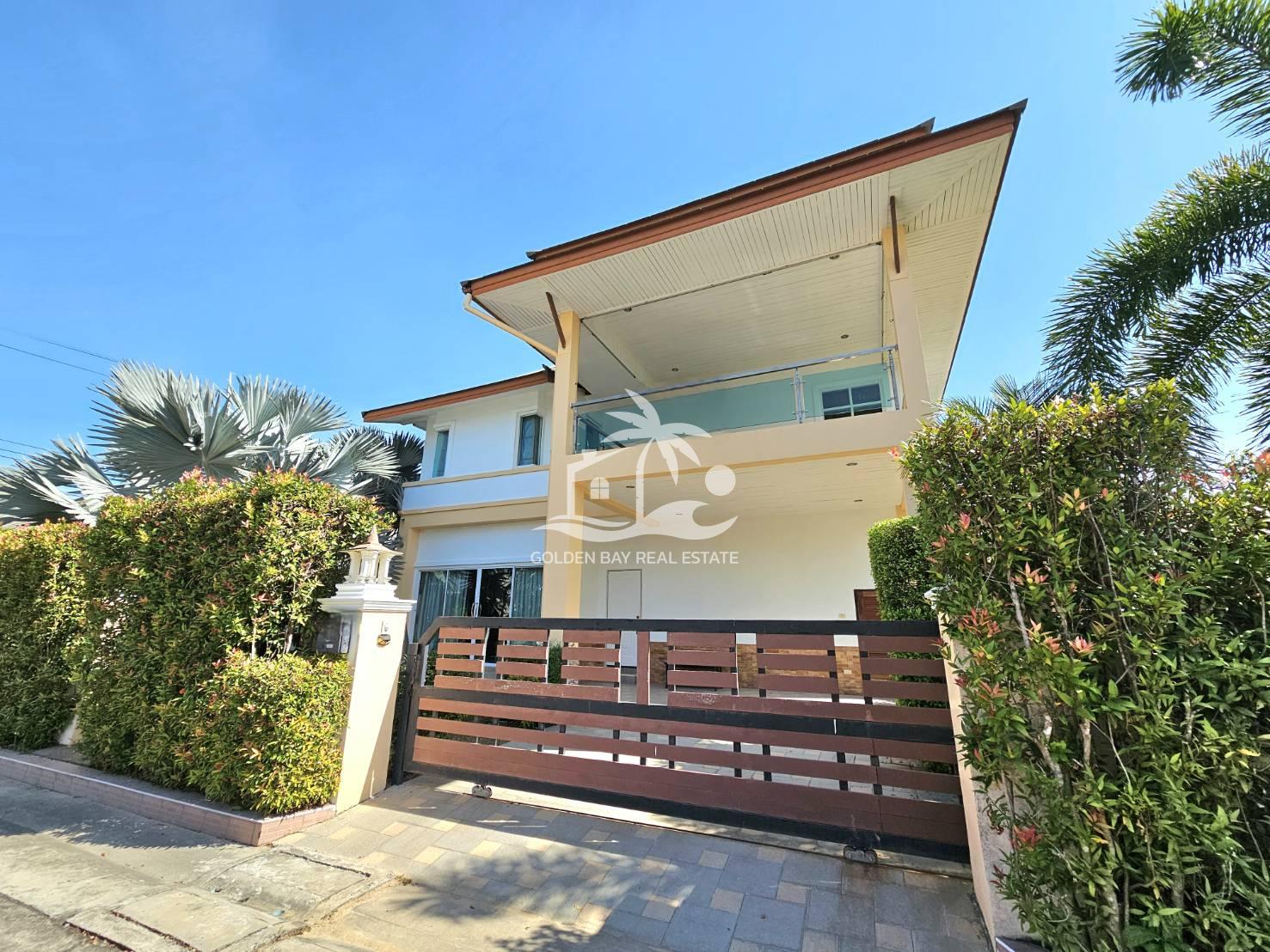 1624193_0 Baan Dusit Pattaya Lake – Baan Amphur