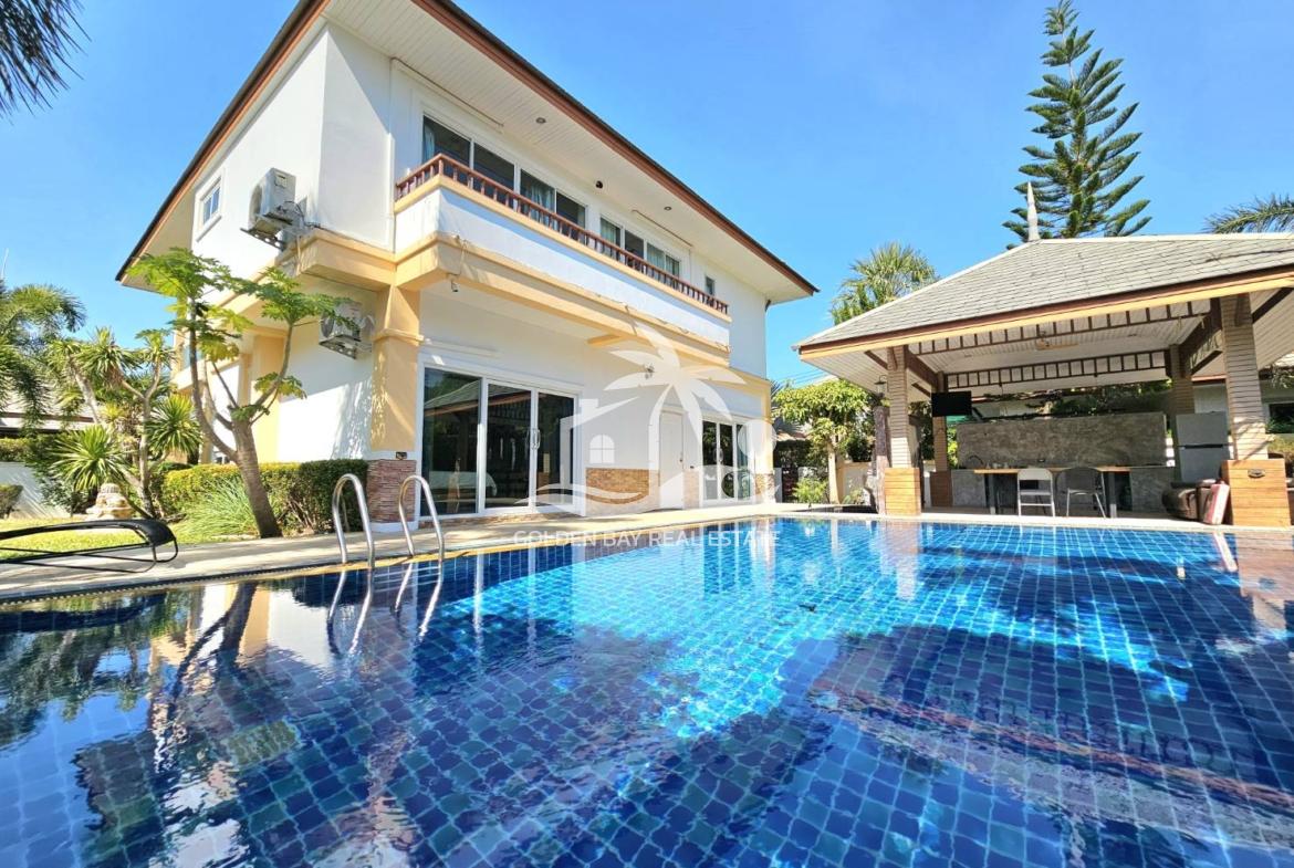 Baan Dusit Pattaya Lake – Baan Amphur