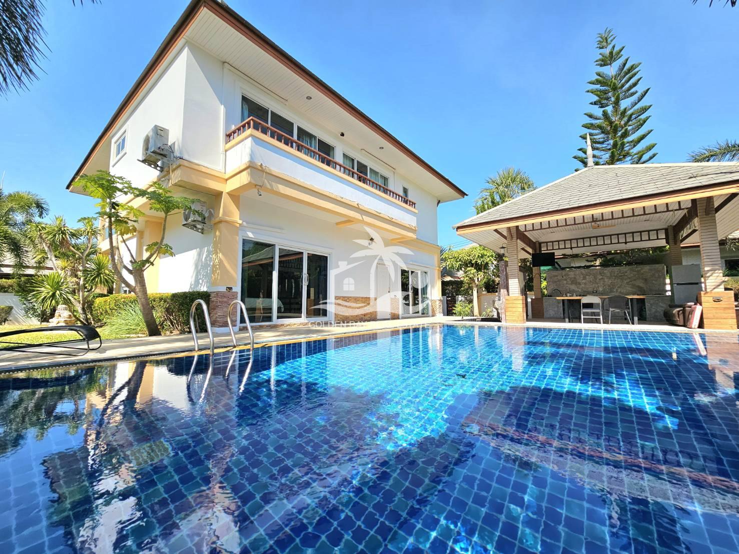 1624198_0 Baan Dusit Pattaya Lake – Baan Amphur