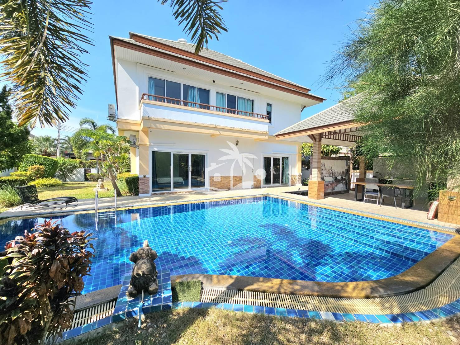 1624199_0 Baan Dusit Pattaya Lake – Baan Amphur