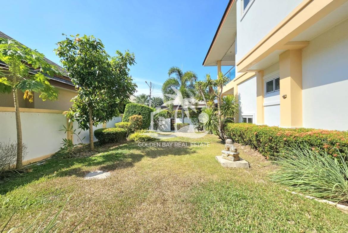 Baan Dusit Pattaya Lake – Baan Amphur
