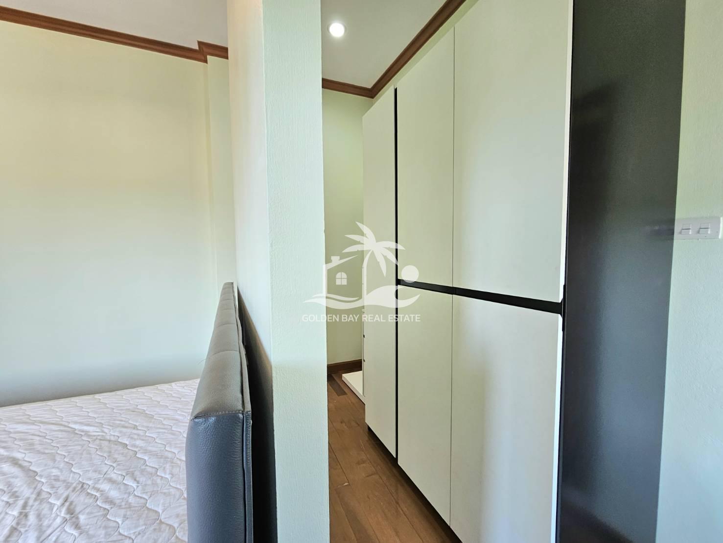 1624225_0 Baan Dusit Pattaya Lake – Baan Amphur