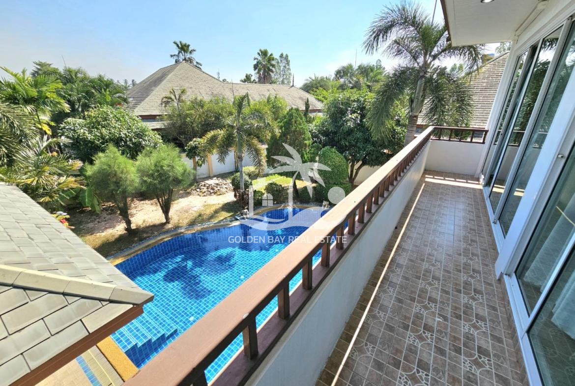 Baan Dusit Pattaya Lake – Baan Amphur