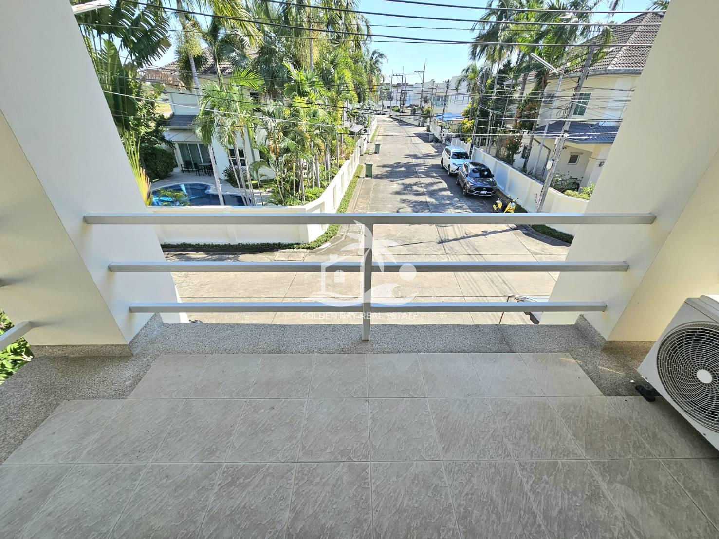 1645028_0 The Meadows – East Pattaya