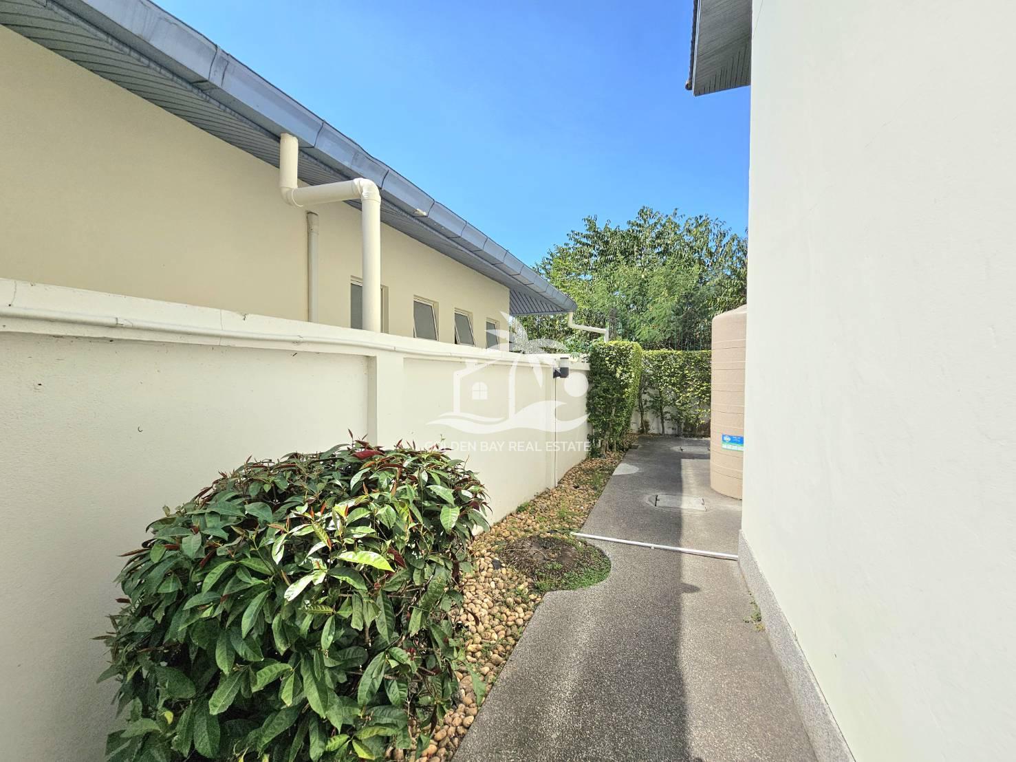 1645038_0 The Meadows – East Pattaya