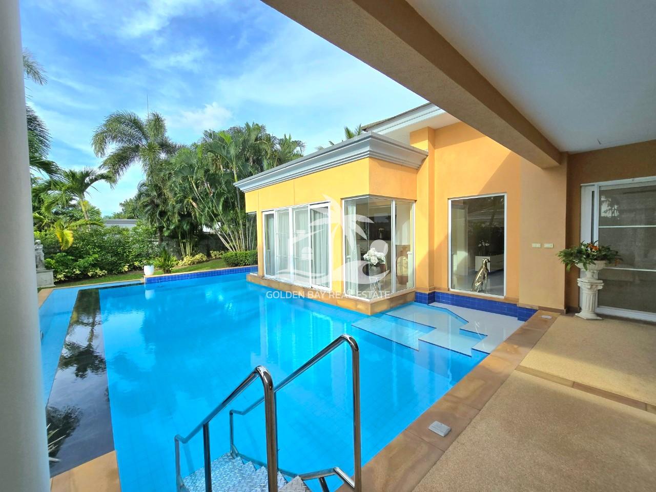 241203 (1) Siam Royal View – East Pattaya