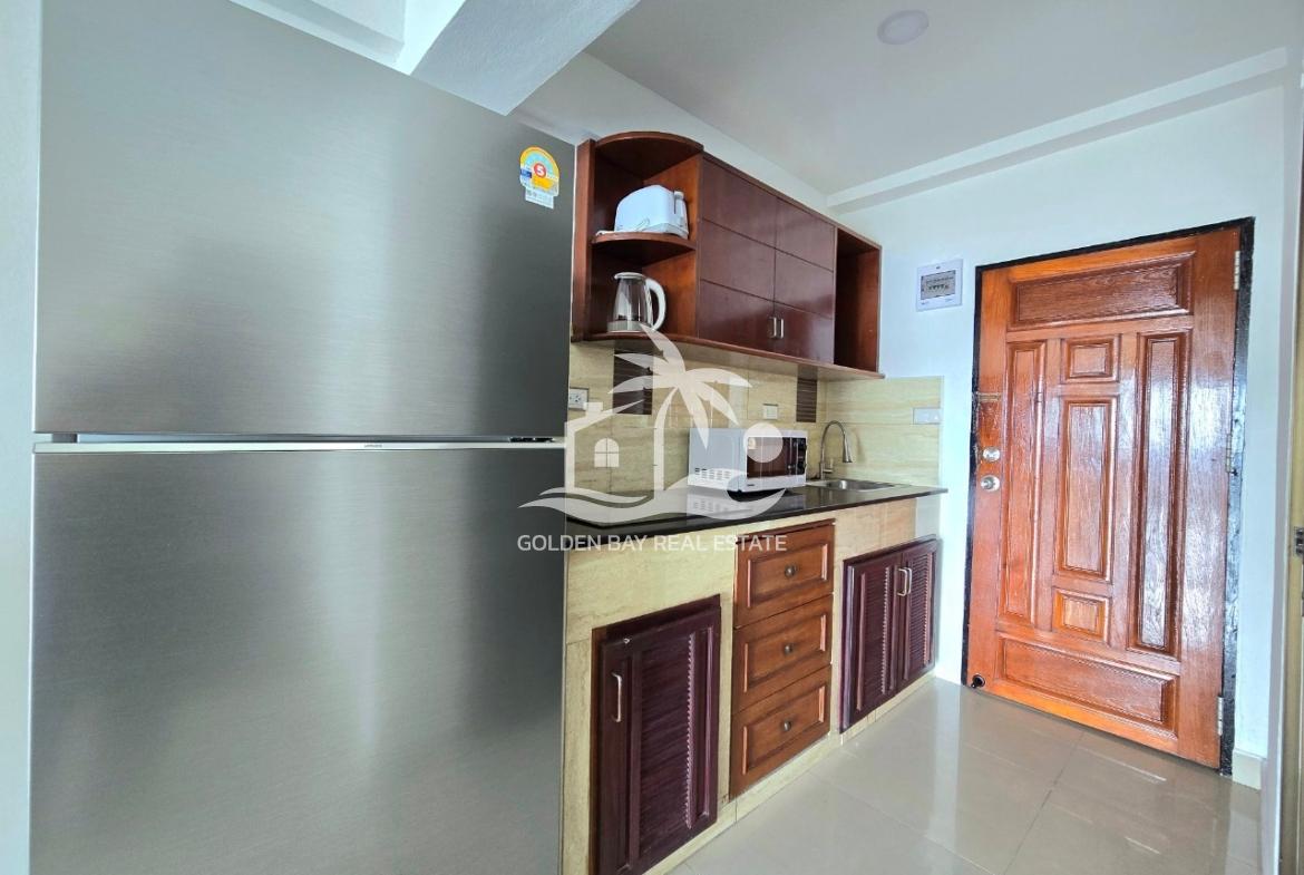 Sombat Pattaya Condotel – Pratumnak Hill