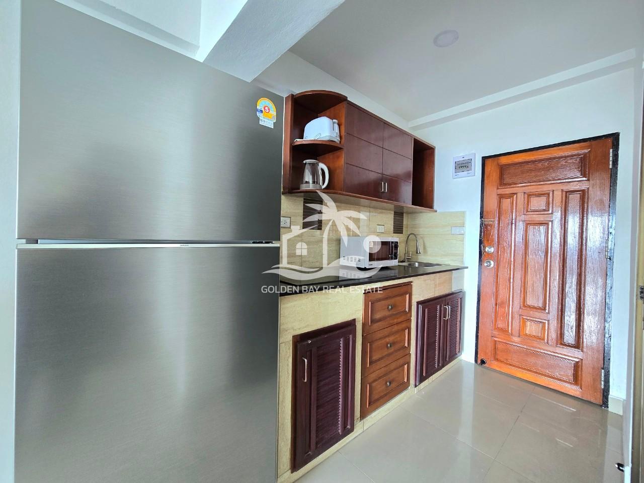 Sombat Pattaya Condotel – Pratumnak Hill