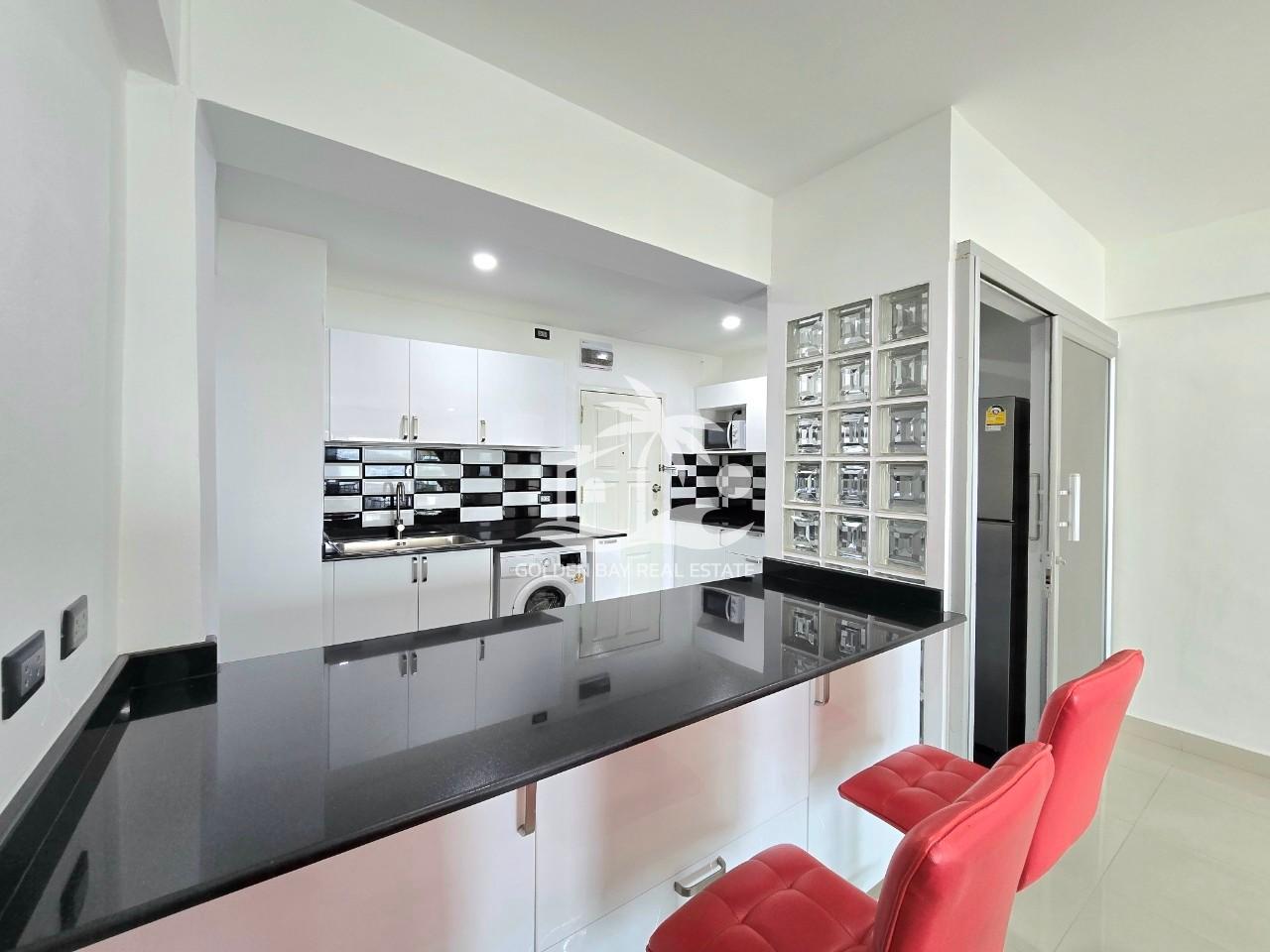 Sombat Pattaya Condotel – Pratumnak Hill