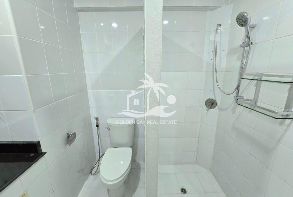 Sombat Pattaya Condotel – Pratumnak Hill