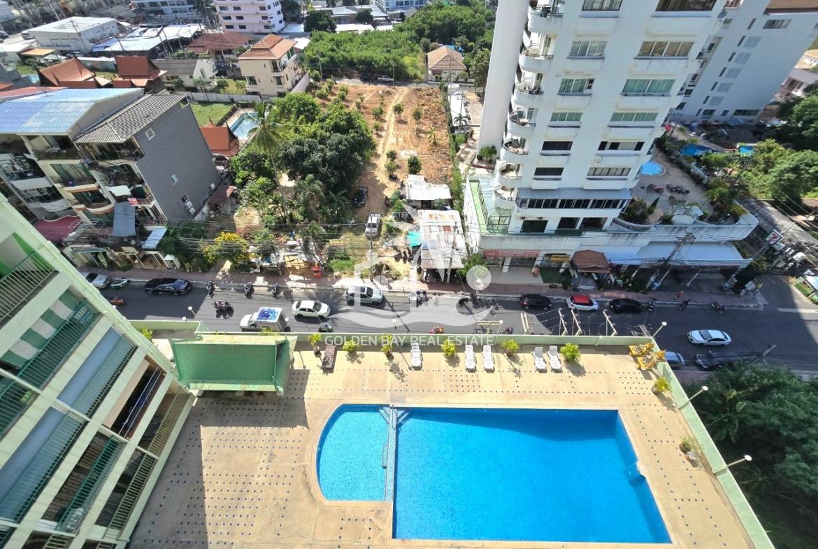 Sombat Pattaya Condotel – Pratumnak Hill