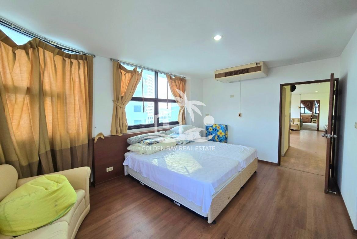 Jomtien Complex – Jomtien