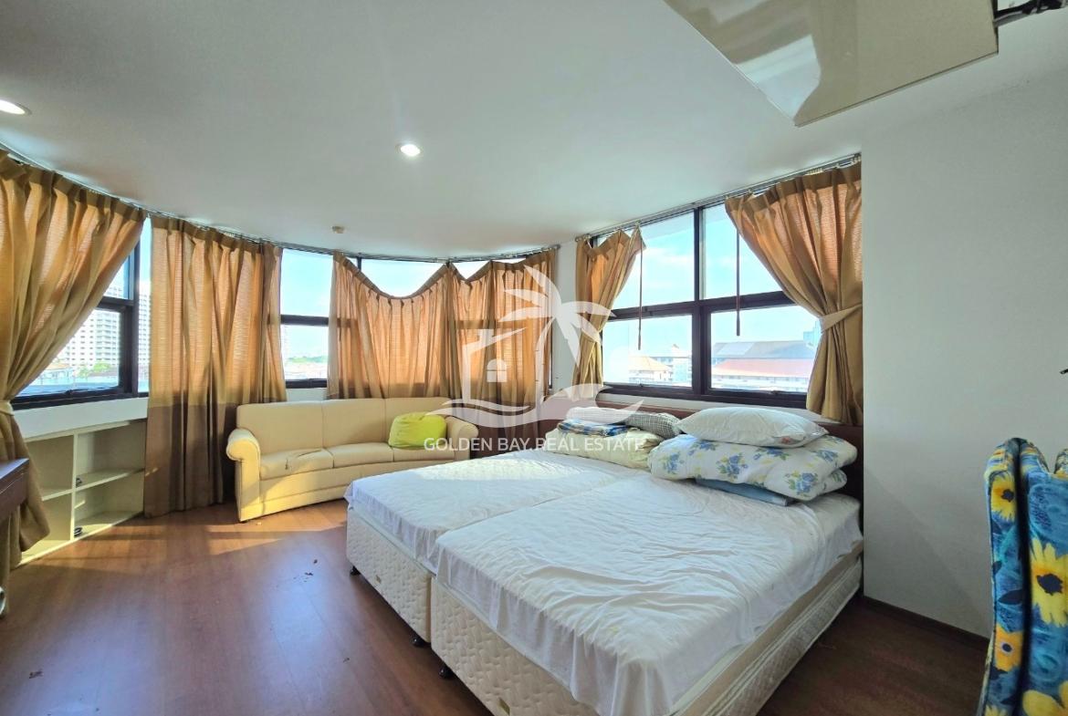 Jomtien Complex – Jomtien