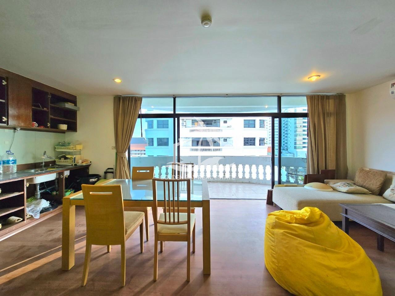 Jomtien Complex – Jomtien