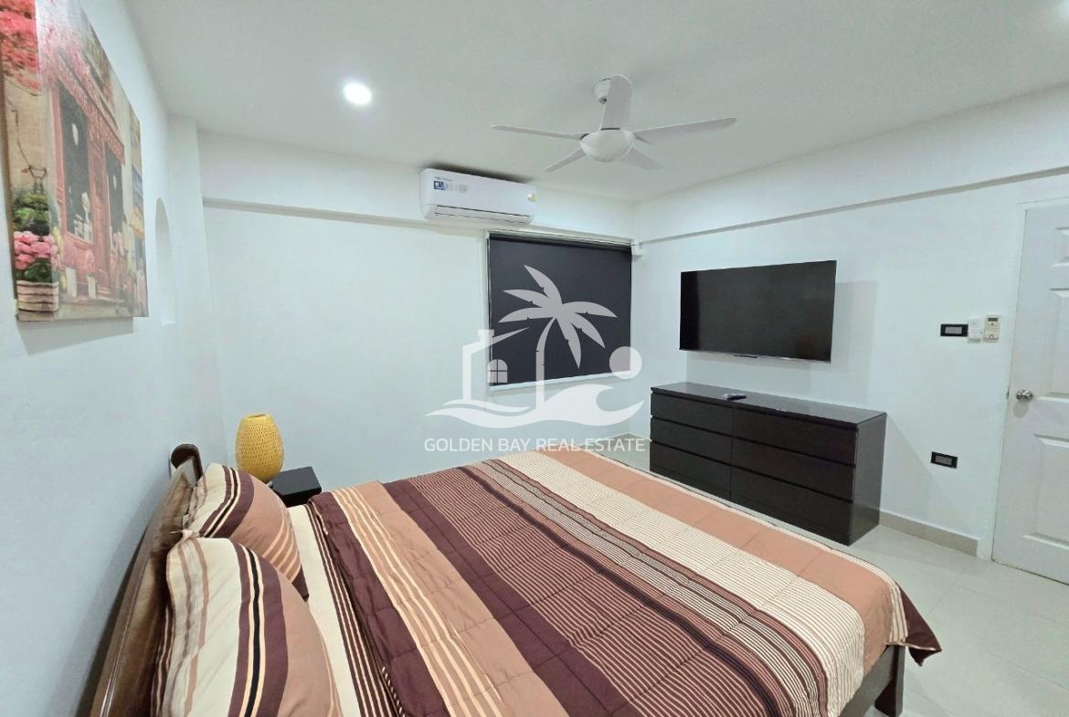 Sombat Pattaya Condotel – Pratumnak Hill