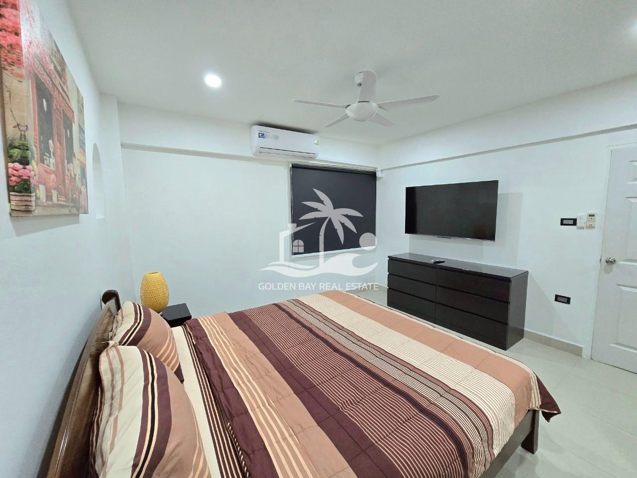 Sombat Pattaya Condotel – Pratumnak Hill