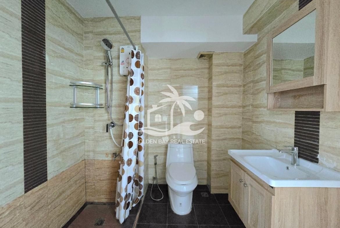 Sombat Pattaya Condotel – Pratumnak Hill