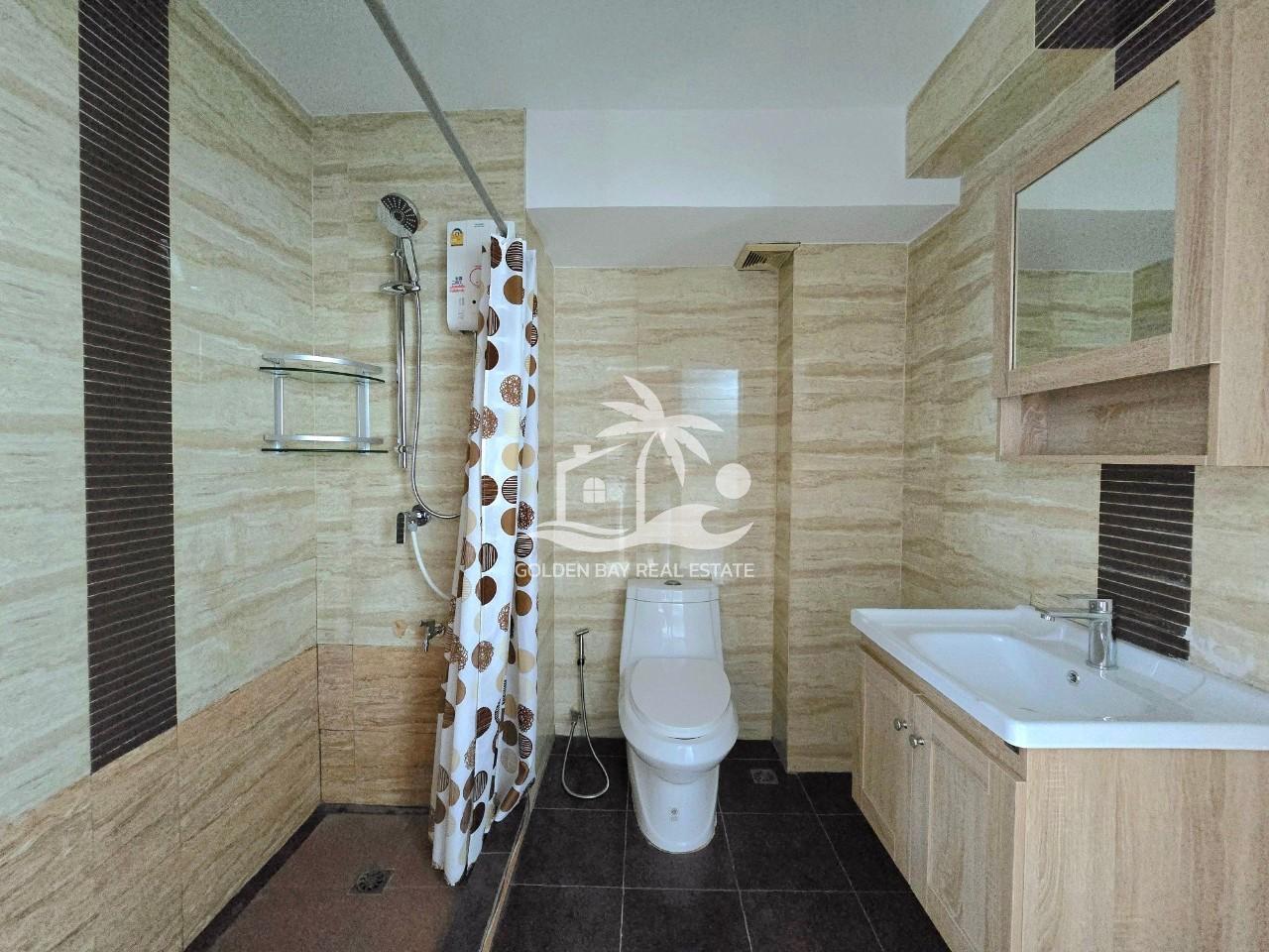 Sombat Pattaya Condotel – Pratumnak Hill