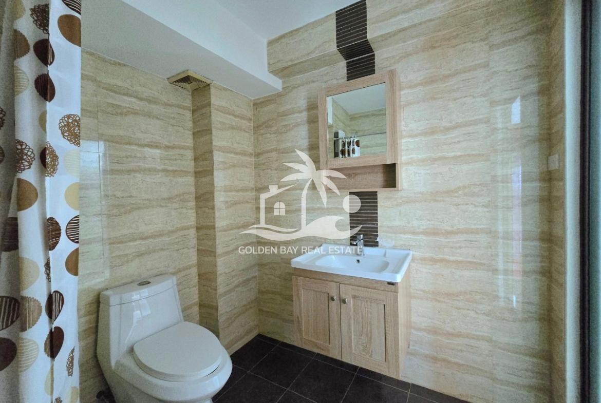 Sombat Pattaya Condotel – Pratumnak Hill