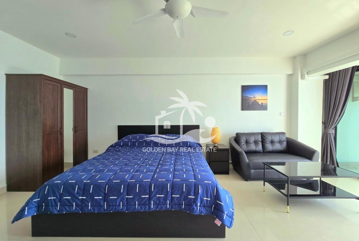 Sombat Pattaya Condotel – Pratumnak Hill