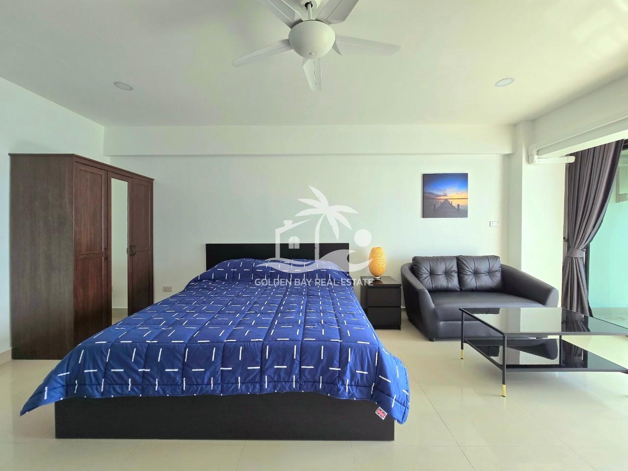 Sombat Pattaya Condotel – Pratumnak Hill