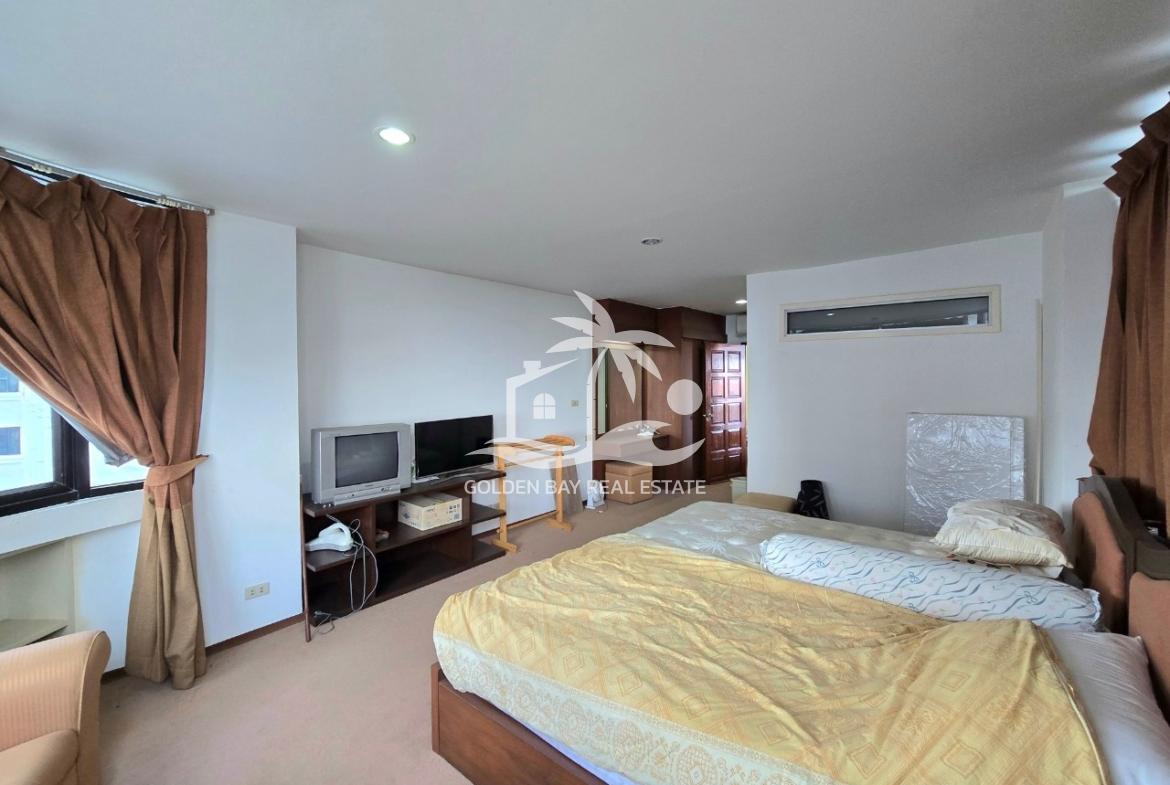 Jomtien Complex – Jomtien