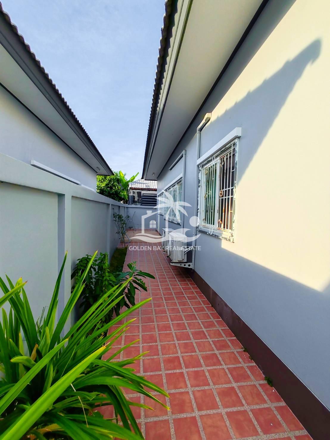 The Palm Pattaya – East Pattaya