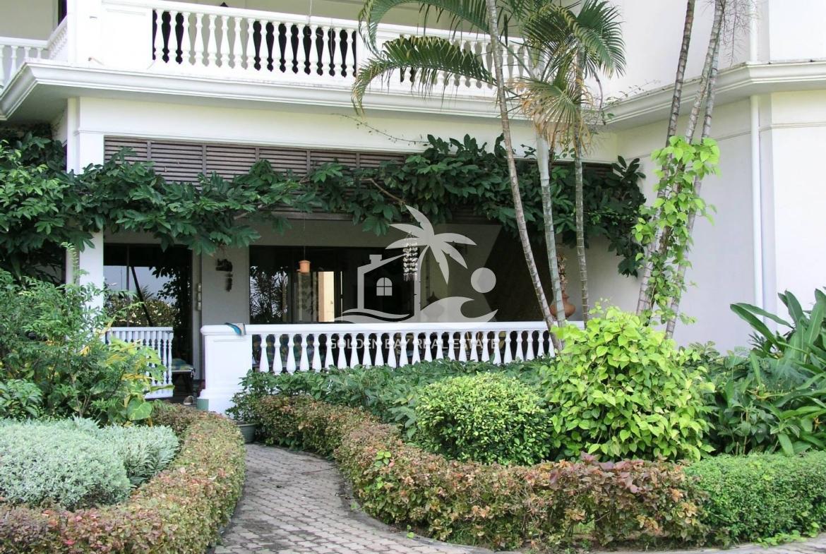 Baan Somprasong – Baan Amphur