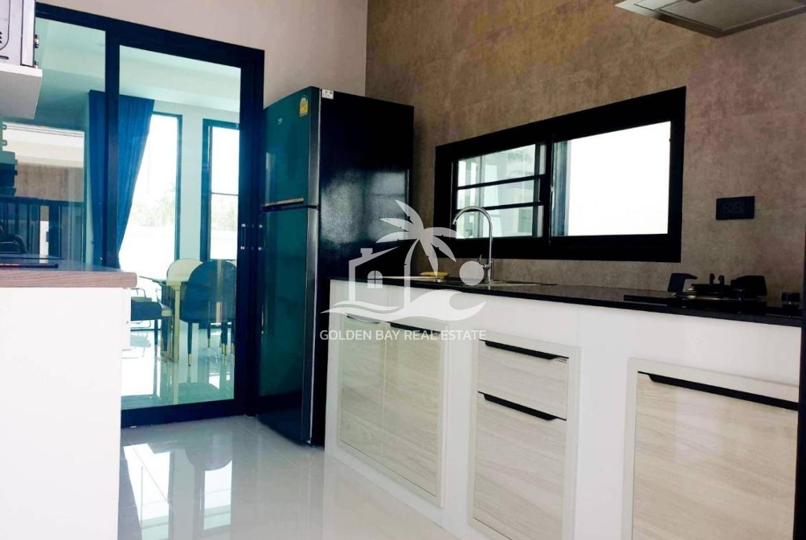 Hivery Pool Villa – East Pattaya