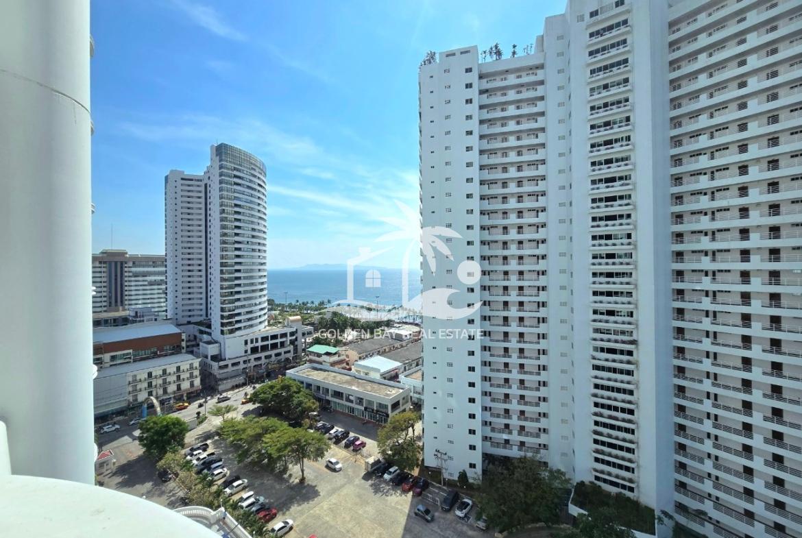 Jomtien Complex – Jomtien