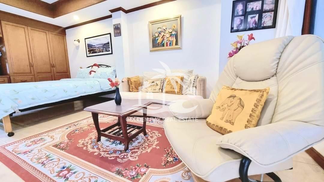 Yensabai Condotel – Pattaya City